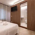 Aima Boutique Konukevi Costa Volpino