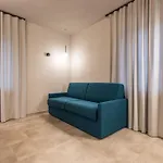 Konukevi Aima Boutique Costa Volpino